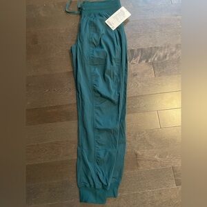 Lululemon women’s Dance studio jogger
